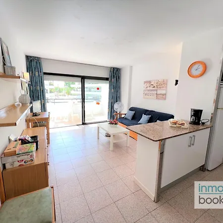 Montecarlo Salou, Piscina Y Centrico Apartman Salou